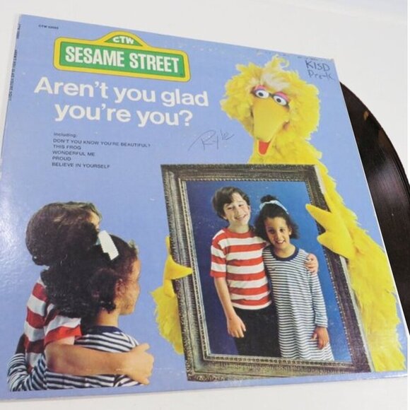 Sesame Street AREN’T YOU GLAD YOU’RE YOU? (1) LP Vinyl Record - Picture 1 of 7